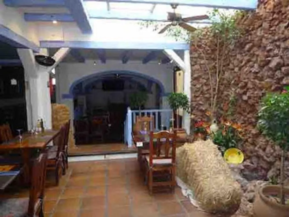Apartamentos Pepe Mesa Nerja